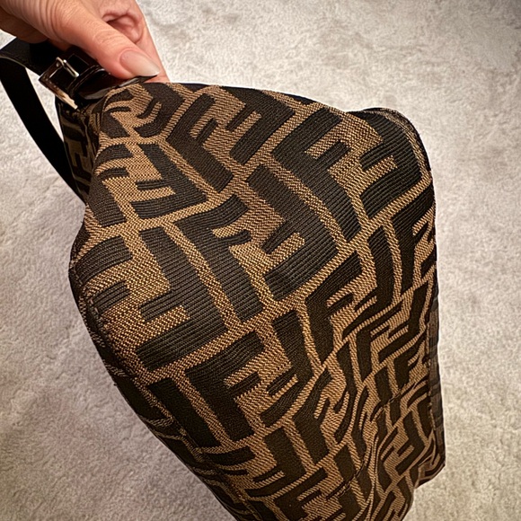 Fendi Zucca Mama Forever Hobo - Picture 10 of 16
